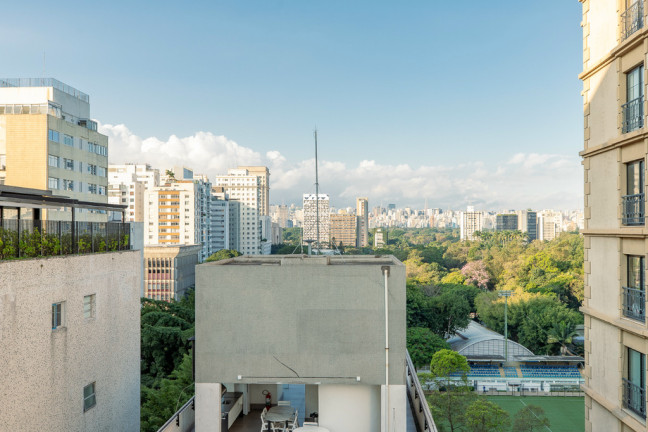 Imagem Imóvel com 2 Quartos à Venda, 126 m² em Jardim Europa - São Paulo Imagem Imóvel com 2 Quartos à Venda, 126 m² em Jardim Europa - São Paulo