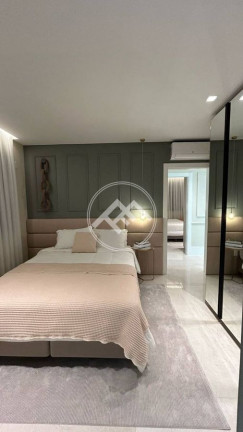 Imagem Apartamento com 4 Quartos à Venda, 166 m² em Meia Praia - Itapema Imagem Apartamento com 4 Quartos à Venda, 166 m² em Meia Praia - Itapema