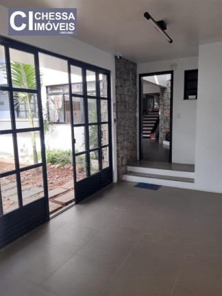 Imagem Sobrado com 3 Quartos à Venda, 600 m² em Centro - Itajaí Imagem Sobrado com 3 Quartos à Venda, 600 m² em Centro - Itajaí