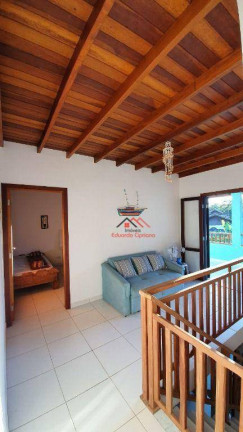 Imagem Casa com 3 Quartos à Venda, 240 m² em Massaguaçu - Caraguatatuba