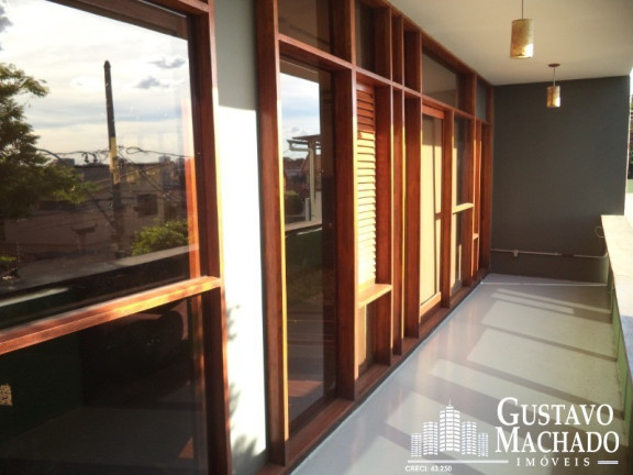 Imagem Casa com 3 Quartos à Venda, 265 m² em Jardim Amália - Volta Redonda Imagem Casa com 3 Quartos à Venda, 265 m² em Jardim Amália - Volta Redonda
