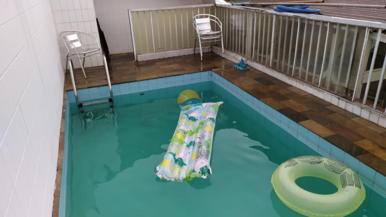 Imagem Cobertura com 4 Quartos à Venda, 350 m² em Aparecida - Santos