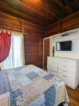 Imagem Casa com 2 Quartos à Venda, 170 m² em Floresta - Joinville Imagem Casa com 2 Quartos à Venda, 170 m² em Floresta - Joinville