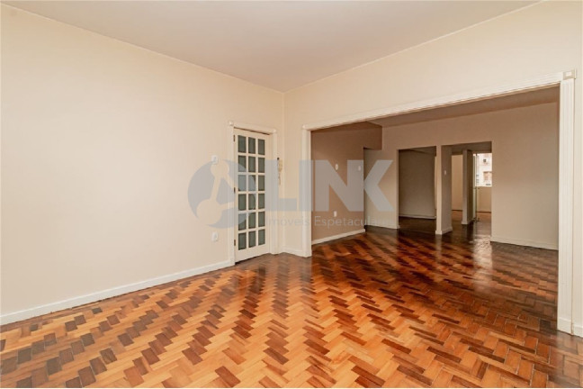 Imagem Apartamento com 2 Quartos à Venda, 115 m² em Centro Histórico - Porto Alegre Imagem Apartamento com 2 Quartos à Venda, 115 m² em Centro Histórico - Porto Alegre