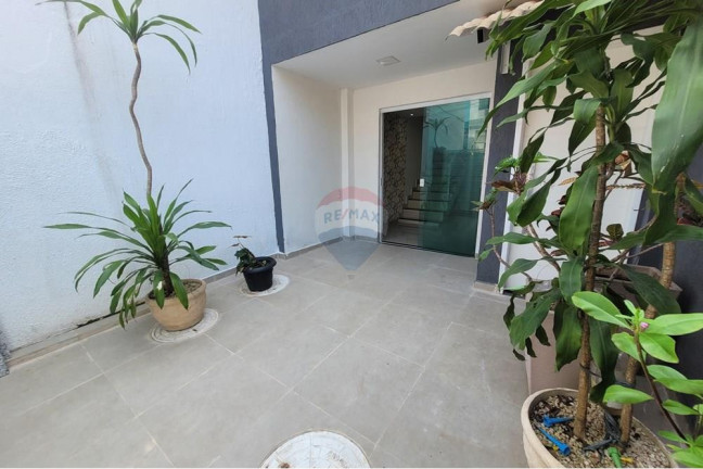 Casa de Condomínio com 3 Quartos à Venda, 121 m² em Vargem Grande - Rio De Janeiro