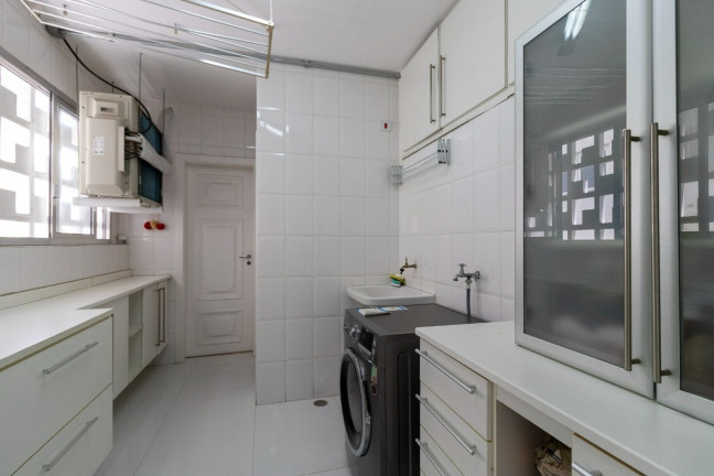 Imagem Apartamento com 3 Quartos à Venda, 224 m² em Jardim Paulista - São Paulo Imagem Apartamento com 3 Quartos à Venda, 224 m² em Jardim Paulista - São Paulo