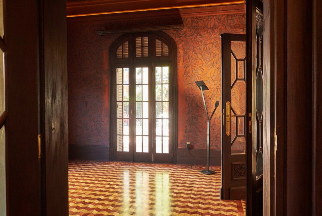 Imagem Imóvel com 2 Quartos à Venda, 85 m² em Moinhos De Vento - Porto Alegre Imagem Imóvel com 2 Quartos à Venda, 85 m² em Moinhos De Vento - Porto Alegre