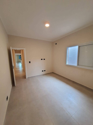 Imagem Casa com 2 Quartos à Venda, 74 m² em Caiçara - Praia Grande Imagem Casa com 2 Quartos à Venda, 74 m² em Caiçara - Praia Grande