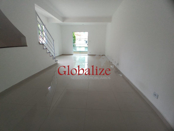 Imagem Casa com 3 Quartos à Venda, 300 m² em Encruzilhada - Santos Imagem Casa com 3 Quartos à Venda, 300 m² em Encruzilhada - Santos