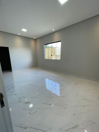 Imagem Casa com 3 Quartos à Venda, 225 m² em Ponta Negra - Manaus Imagem Casa com 3 Quartos à Venda, 225 m² em Ponta Negra - Manaus