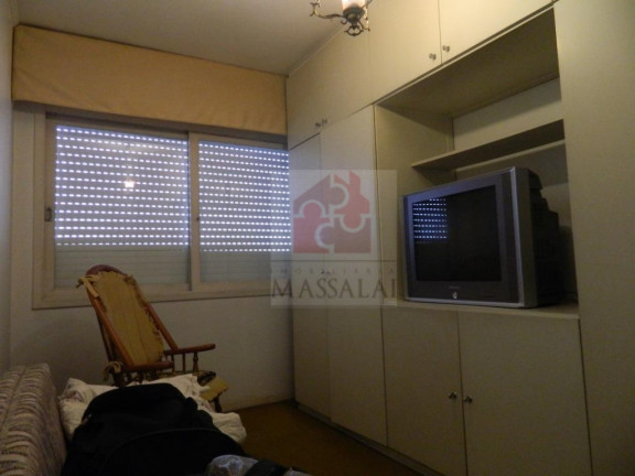 Imagem Apartamento com 3 Quartos à Venda, 109 m² em Três Figueiras - Porto Alegre Imagem Apartamento com 3 Quartos à Venda, 109 m² em Três Figueiras - Porto Alegre