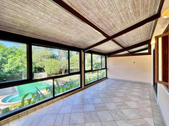 Imagem Casa com 3 Quartos à Venda, 456 m² em Granja Viana - Carapicuíba Imagem Casa com 3 Quartos à Venda, 456 m² em Granja Viana - Carapicuíba