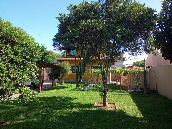 Imagem Sobrado com 3 Quartos à Venda, 450 m² em Muquem - Florianópolis