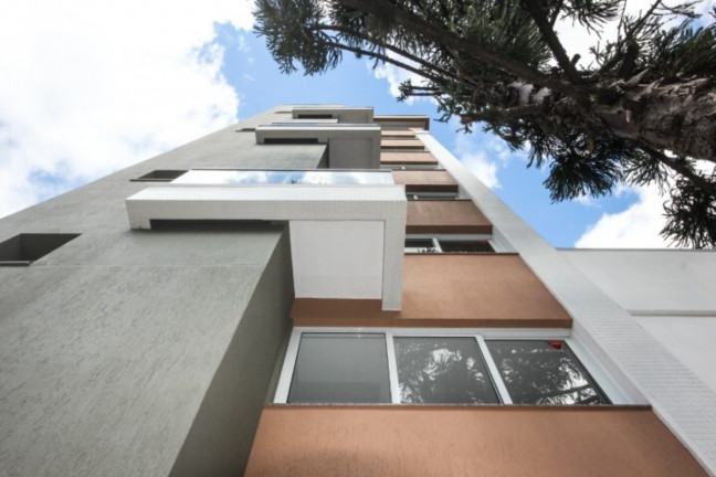 Imagem Imóvel com 2 Quartos à Venda, 61 m² em Menino Deus - Porto Alegre Imagem Imóvel com 2 Quartos à Venda, 61 m² em Menino Deus - Porto Alegre