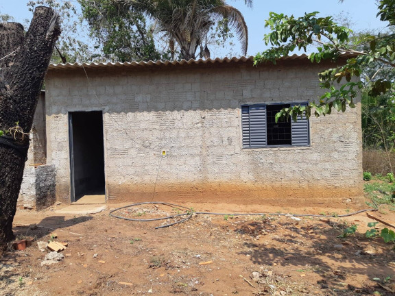 Imagem Chácara com 3 Quartos à Venda, 30.000 m² em Chapada Dos Guimarães Imagem Chácara com 3 Quartos à Venda, 30.000 m² em Chapada Dos Guimarães