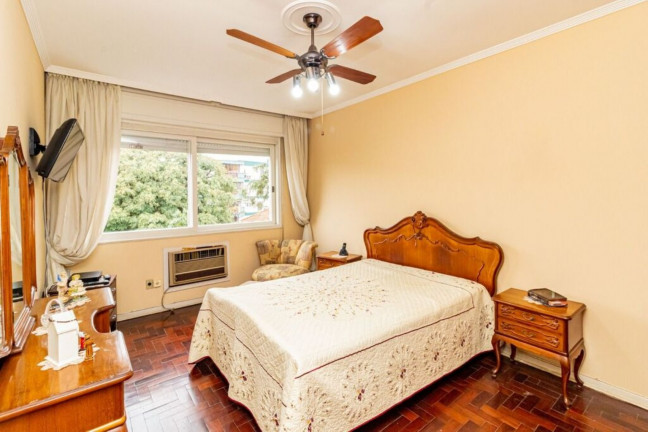 Imagem Imóvel com 3 Quartos à Venda, 100 m² em Menino Deus - Porto Alegre