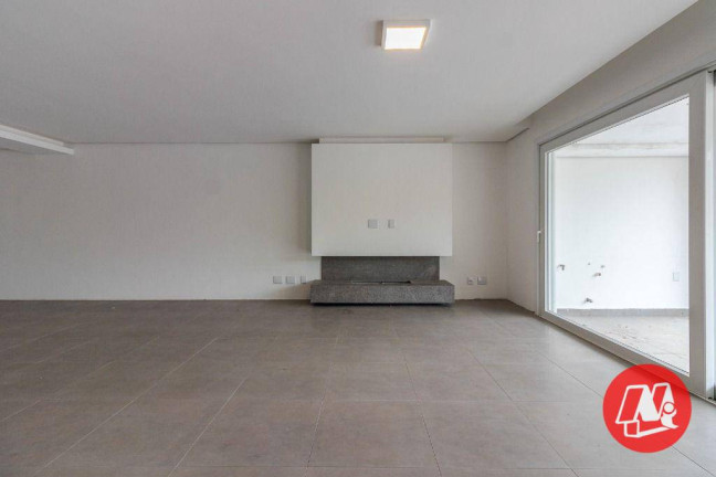 Imagem Apartamento com 3 Quartos à Venda, 315 m² em Cristal - Porto Alegre Imagem Apartamento com 3 Quartos à Venda, 315 m² em Cristal - Porto Alegre