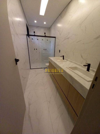 Imagem Casa com 3 Quartos à Venda, 181 m² em Condomínio Jardim Portugal - Sorocaba Imagem Casa com 3 Quartos à Venda, 181 m² em Condomínio Jardim Portugal - Sorocaba
