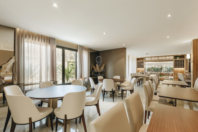 Imagem Apartamento com 3 Quartos à Venda,  em água Verde - Curitiba