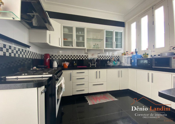 Imagem Casa com 4 Quartos à Venda, 329 m² em Ibituruna - Montes Claros