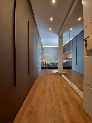 Imagem Sobrado com 3 Quartos à Venda, 210 m² em Centro - Balneário Camboriú Imagem Sobrado com 3 Quartos à Venda, 210 m² em Centro - Balneário Camboriú