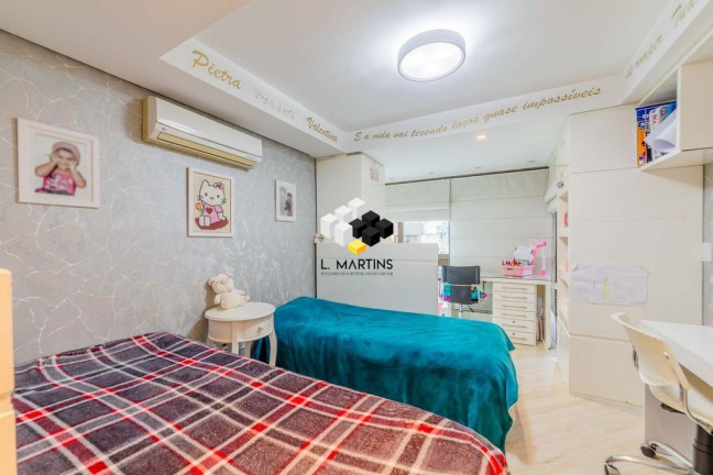 Imagem Apartamento com 4 Quartos à Venda, 266 m² em Petrópolis - Porto Alegre Imagem Apartamento com 4 Quartos à Venda, 266 m² em Petrópolis - Porto Alegre