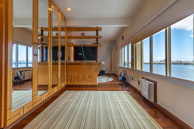 Imagem Cobertura com 4 Quartos à Venda, 567 m² em Lagoa - Rio De Janeiro Imagem Cobertura com 4 Quartos à Venda, 567 m² em Lagoa - Rio De Janeiro