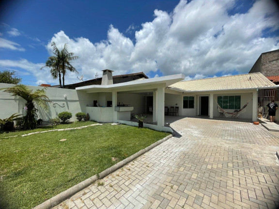 Imagem Casa com 2 Quartos à Venda, 300 m² em Balneário Perequê - Porto Belo Imagem Casa com 2 Quartos à Venda, 300 m² em Balneário Perequê - Porto Belo