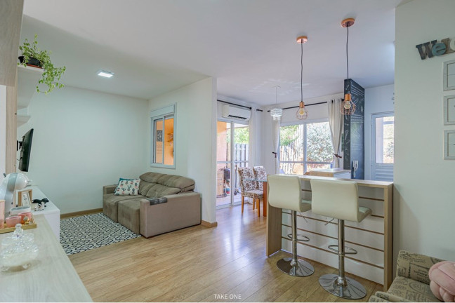 Imagem Casa com 2 Quartos à Venda, 70 m² em Medeiros - Jundiaí Imagem Casa com 2 Quartos à Venda, 70 m² em Medeiros - Jundiaí