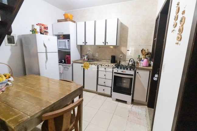 Imagem Sobrado com 3 Quartos à Venda, 79 m² em Bombas - Bombinhas Imagem Sobrado com 3 Quartos à Venda, 79 m² em Bombas - Bombinhas