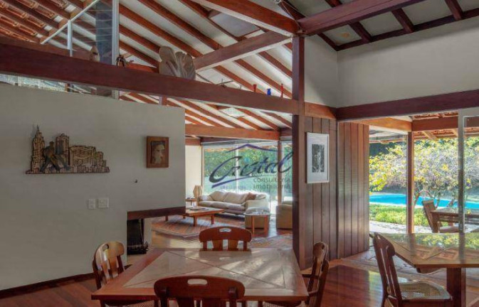Imagem Casa com 3 Quartos à Venda, 274 m² em Granja Viana - Carapicuíba Imagem Casa com 3 Quartos à Venda, 274 m² em Granja Viana - Carapicuíba