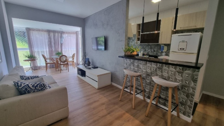 Imagem Imóvel com 2 Quartos à Venda, 71 m² em Barra - Salvador Imagem Imóvel com 2 Quartos à Venda, 71 m² em Barra - Salvador