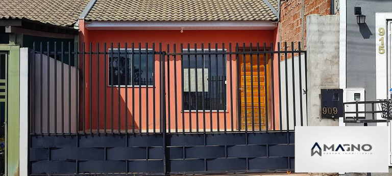 Casa com 2 Quartos à Venda, 100 m² em Esmeralda - Cascavel