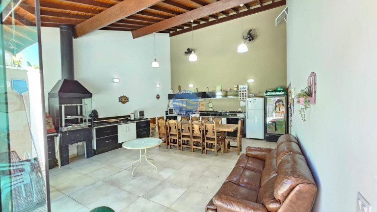 Imagem Casa com 3 Quartos à Venda, 900 m² em Girardelli - Monte Alegre Do Sul