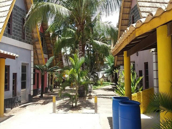 Imagem Imóvel com 16 Quartos à Venda ou Locação, 1.000 m² em Ipitanga - Lauro De Freitas Imagem Imóvel com 16 Quartos à Venda ou Locação, 1.000 m² em Ipitanga - Lauro De Freitas