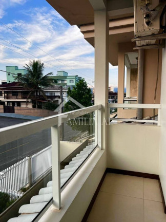Imagem Casa com 3 Quartos à Venda, 180 m² em Aventureiro - Joinville
