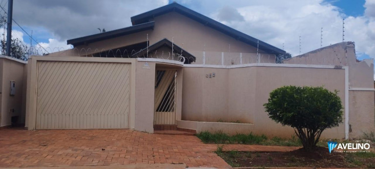 Casa com 3 Quartos à Venda, 170 m² em Jardim São Lourenço - Campo Grande