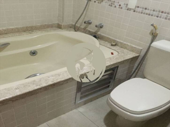 Imagem Cobertura com 4 Quartos à Venda, 365 m² em Pompeia - Santos
