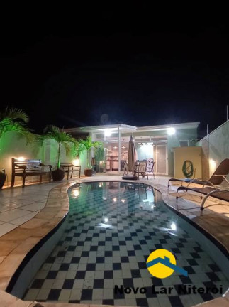 Imagem Casa com 2 Quartos à Venda, 188 m² em Camboinhas - Niterói Imagem Casa com 2 Quartos à Venda, 188 m² em Camboinhas - Niterói