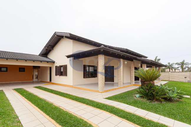 Casa com 4 Quartos à Venda, 335 m² em Paraíso (distrito) - Torres