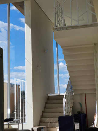 Imagem Casa com 2 Quartos à Venda, 200 m² em Alphaville - Santana De Parnaíba Imagem Casa com 2 Quartos à Venda, 200 m² em Alphaville - Santana De Parnaíba