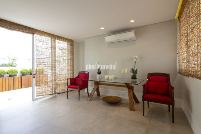 Imagem Apartamento com 3 Quartos à Venda, 373 m² em Real Parque - São Paulo Imagem Apartamento com 3 Quartos à Venda, 373 m² em Real Parque - São Paulo