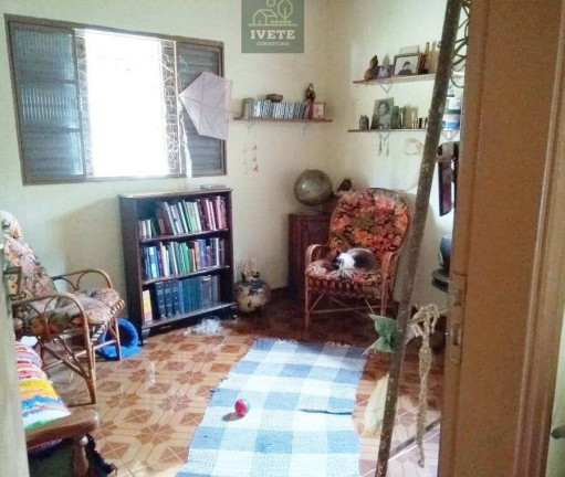 Imagem Casa com 2 Quartos à Venda, 100 m² em Serra Negra Imagem Casa com 2 Quartos à Venda, 100 m² em Serra Negra
