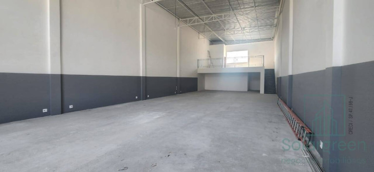 Imagem Galpão para Alugar, 385 m² em Atibaia Jardim - Atibaia Imagem Galpão para Alugar, 385 m² em Atibaia Jardim - Atibaia
