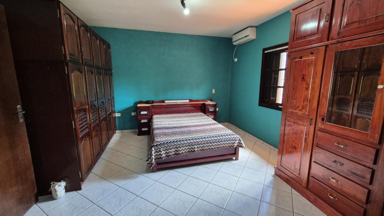 Imagem Casa com 4 Quartos à Venda, 256 m² em Jardim Aporã - Foz Do Iguaçu