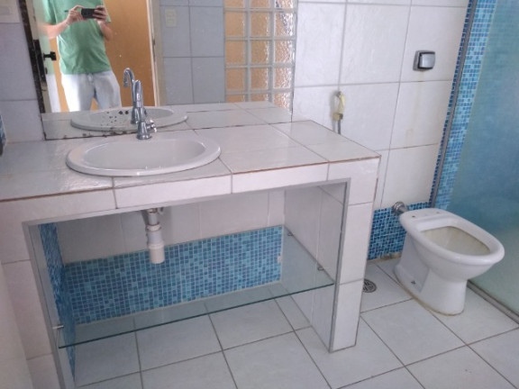 Imagem Imóvel com 4 Quartos à Venda, 150 m² em Centro - Ilhéus Imagem Imóvel com 4 Quartos à Venda, 150 m² em Centro - Ilhéus