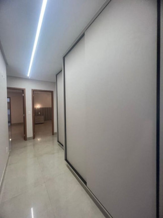Imagem Apartamento com 3 Quartos à Venda, 226 m² em Setor Bueno - Goiânia Imagem Apartamento com 3 Quartos à Venda, 226 m² em Setor Bueno - Goiânia