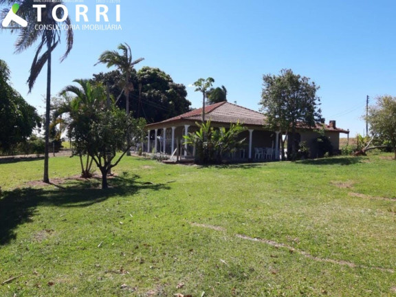Imagem Imóvel com 3 Quartos à Venda, em Centro - Marília Imagem Imóvel com 3 Quartos à Venda, em Centro - Marília