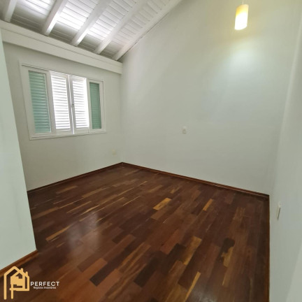 Imagem Casa com 3 Quartos à Venda, 422 m² em Vila Costa - Taubaté Imagem Casa com 3 Quartos à Venda, 422 m² em Vila Costa - Taubaté