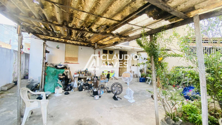 Imagem Casa com 3 Quartos à Venda, 200 m² em Conjunto Feira Vi - Feira De Santana Imagem Casa com 3 Quartos à Venda, 200 m² em Conjunto Feira Vi - Feira De Santana